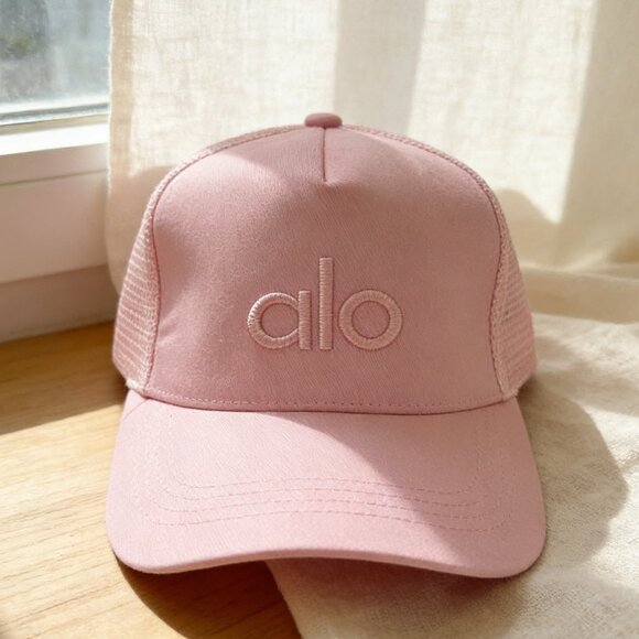 Alo Pink Embroidered Mesh Trucker Cap - Picture 4 of 4